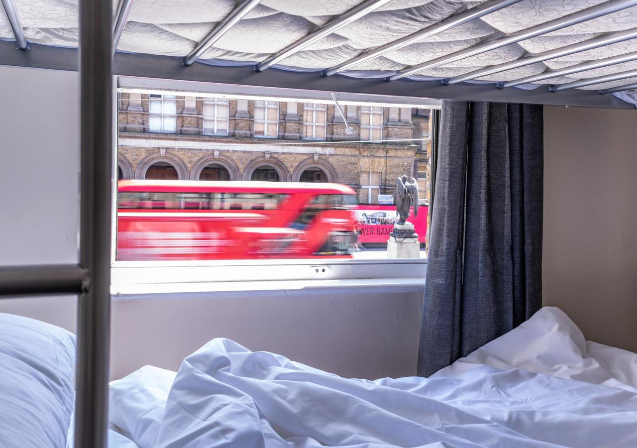 Mile End Beds Hostel London Bagian luar foto